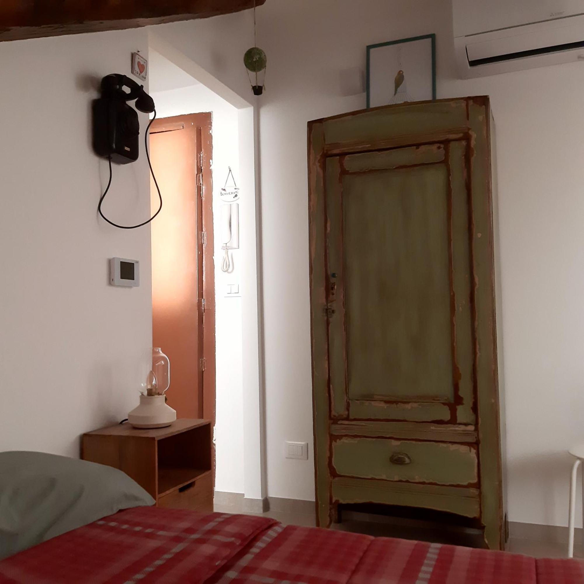 La Mansarda Delle Mongolfiere Apartamento Turim Quarto foto