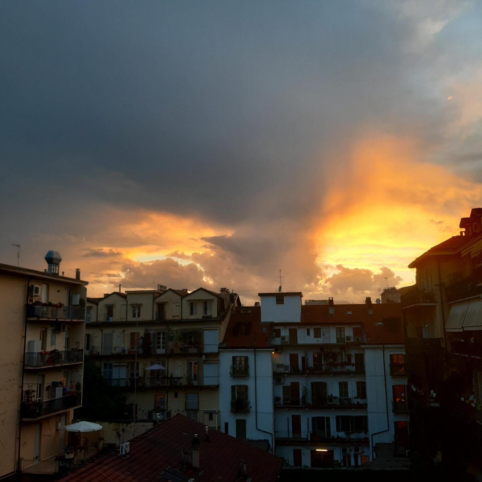 La Mansarda Delle Mongolfiere Apartamento Turim Exterior foto